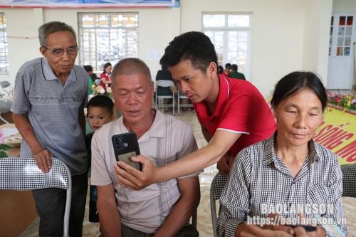 Xã Đội Cấn, huyện Tràng Định là xã đầu tiên trên địa bàn tỉnh không còn thiết bị 2G