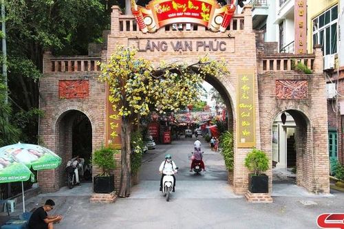 Vạn Phúc ngàn năm sóng lụa