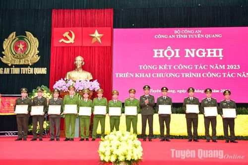 Nòng cốt trong đấu tranh với tội phạm