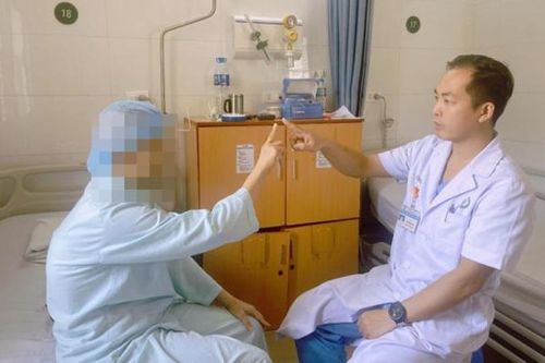 Mổ não thức tỉnh thành công cho bệnh nhân parkinson