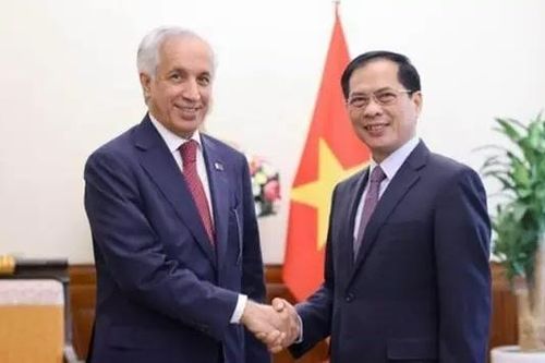 Bộ trưởng Ngoại giao tiếp Quốc vụ khanh Bộ Ngoại giao Qatar