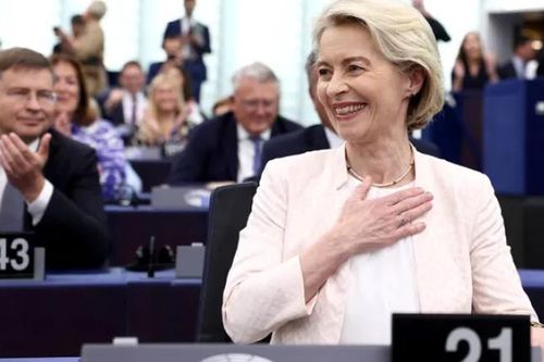 Bà Ursula von der Leyen đắc cử nhiệm kỳ 2 Chủ tịch Ủy ban châu Âu