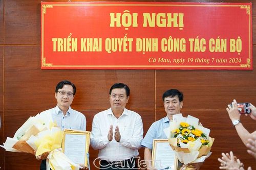 Công bố các quyết định của Ban Thường vụ Tỉnh ủy về công tác cán bộ