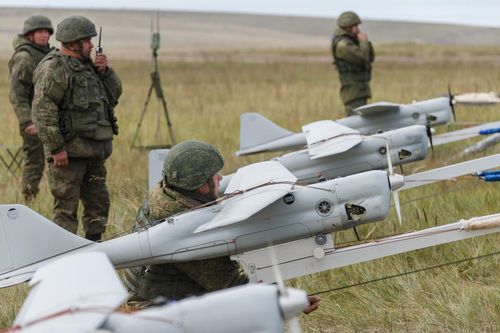 Khoảnh khắc UAV Nga phá hủy pháo tự hành do Mỹ sản xuất ở Ukraine