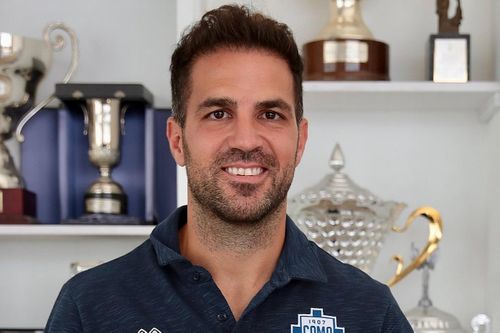 Fabregas hợp thức hóa ghế HLV trưởng Como