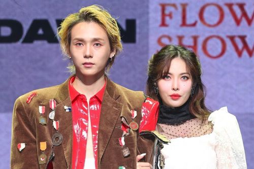 HyunA xóa hết ảnh bạn trai cũ