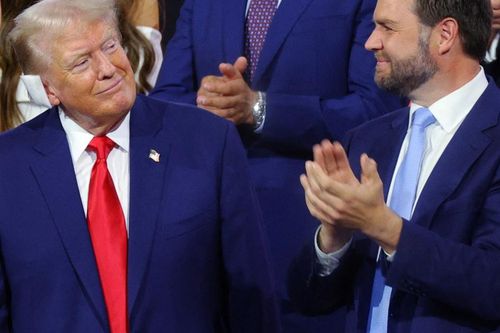 Ông Trump và bước chuyển - nhìn từ lựa chọn 'bạn đồng hành'