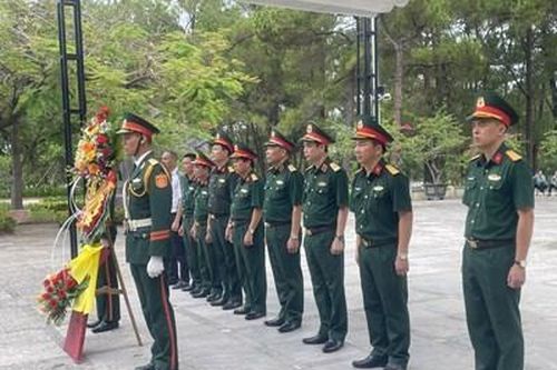 Học viện Quốc phòng tri ân các Anh hùng liệt sĩ