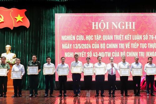 Nhiều giải pháp mới để tạo phát triển đột phá cho Đà Nẵng