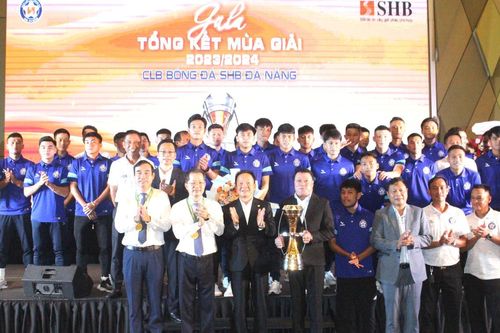 Lãnh đạo thành phố luôn theo dõi, ủng hộ và tạo điều kiện tốt nhất để hỗ trợ cho CLB bóng đá SHB Đà Nẵng