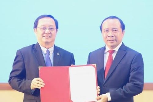Điều động, bổ nhiệm nhân sự chủ chốt ở 5 tỉnh, thành phía Nam