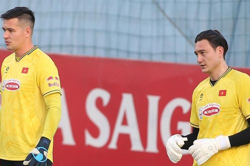 V-League tăng suất cầu thủ Việt kiều: Tuyển Việt Nam hưởng lợi
