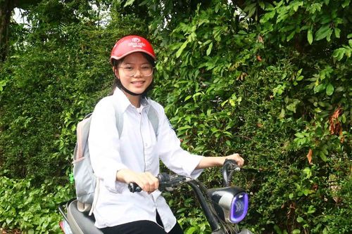 Gặp nữ sinh xứ chè học giỏi