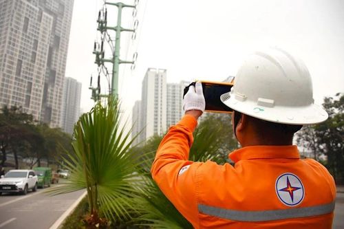 Phụ tải điện toàn quốc tiếp tục ở mức cao, huy động linh hoạt các nguồn điện