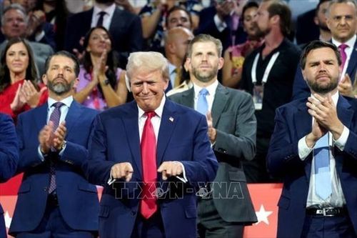 Hỗ trợ đắc lực của gia đình với cựu Tổng thống Trump