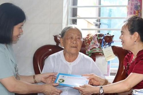Hội LHPN tỉnh Nam Định tưởng nhớ các anh hùng liệt sĩ và tri ân Mẹ Việt Nam anh hùng