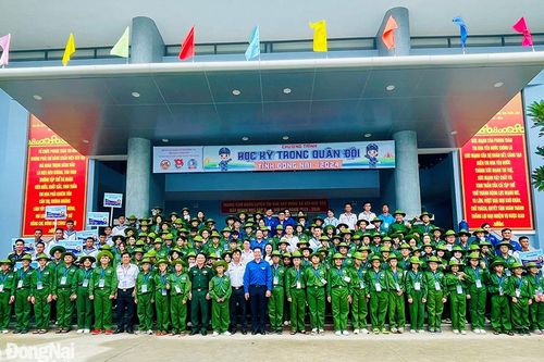 Trải nghiệm làm chiến sĩ hải quân