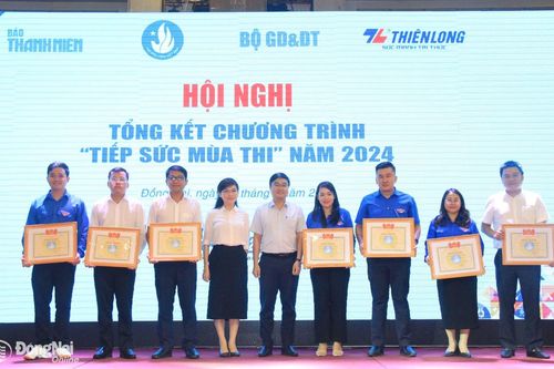 Lan tỏa giá trị của chương trình tiếp sức mùa thi trong cộng đồng