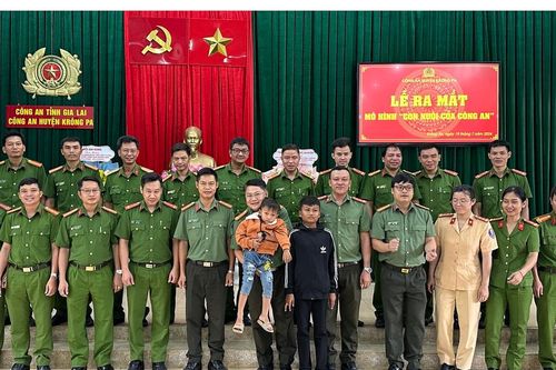 Krông Pa ra mắt mô hình 'Con nuôi của Công an'