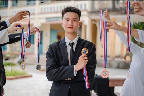 Thủ khoa khối C: Ước mơ vào Trường Sĩ quan chính trị để bảo vệ Tổ quốc