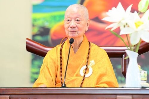 Pháp thoại mới nhất của Đại lão Hòa thượng Thích Trí Quảng giảng cho Tăng Ni trẻ