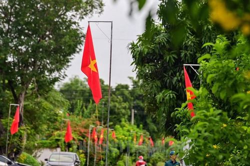 Đường cờ Tổ quốc dài nhất TP.HCM tại 'Đất thép thành đồng' Củ Chi