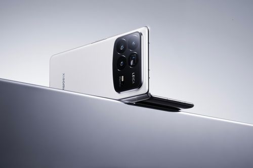 Xiaomi ra mắt bộ đôi smartphone gập MIX Fold 4 và MIX Flip
