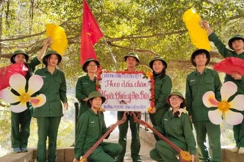 Học nội trú: Ngơ ngác ngày mới vào trường