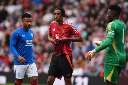 Tân binh Leny Yoro ra mắt ấn tượng, MU thắng dễ Rangers