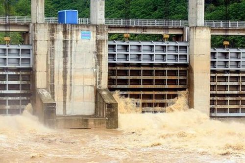 Xả nước hồ chứa thủy điện Bản Ang từ 20 giờ hôm nay
