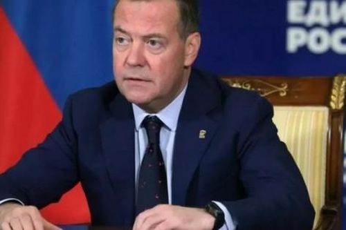 NÓNG trong tuần: Ông Medvedev nhận định về tương lai của ông Trump