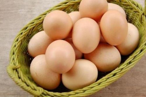 5 bài thuốc có trứng gà trị kinh nguyệt không đều