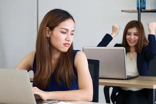 Bình thản trước những lời bình phẩm ác ý