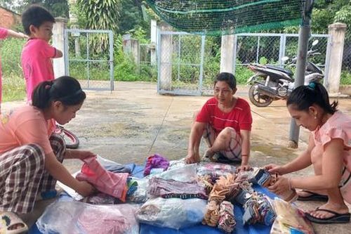 Bình Dương: Trao sinh kế cho phụ nữ dân tộc thiểu số ở Dầu Tiếng