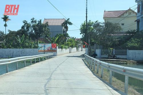 Xây dựng nông thôn mới nâng cao ở xã Xuân Lộc