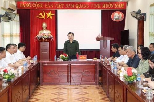 Bộ trưởng Bộ Xây dựng Nguyễn Thanh Nghị thăm, làm việc tại Điện Biên