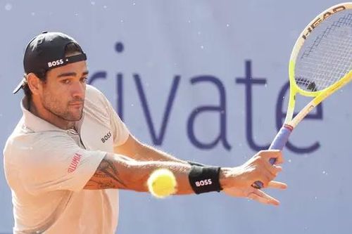 Matteo Berrettini hạ Stefanos Tsitsipas tại bán kết Thụy Điển mở rộng