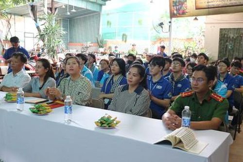 Công an TPHCM: Tuyên truyền luật Căn cước đến người dân ở ngoại thành