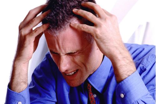 Chàng trai 28 tuổi đau đầu dữ dội, não như đóng băng vì thứ không ai ngờ tới