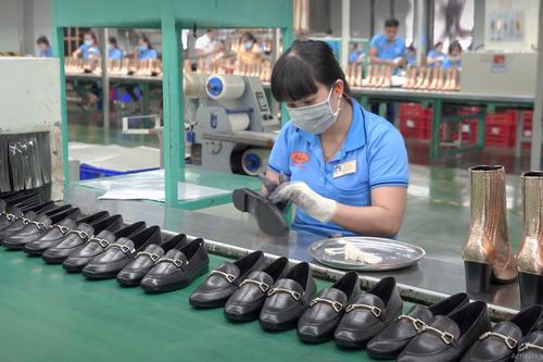 Ngành da giày: Hướng tới sản xuất xanh, phát triển bền vững
