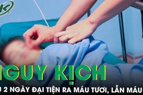 Bé gái 5 tuổi cấp cứu sau 2 ngày liên tục đại tiện ra máu tươi lẫn máu cục