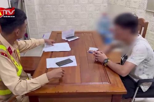 Phát hiện lái xe chở hàng quá tải, dương tính ma túy
