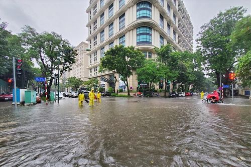 Thành phố Hà Nội chuẩn bị ứng phó với sự cố do mưa bão