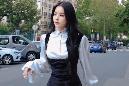 DJ Mie hóa dân công sở ở Paris