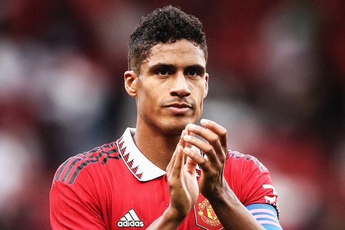 Varane có bến đỗ mới