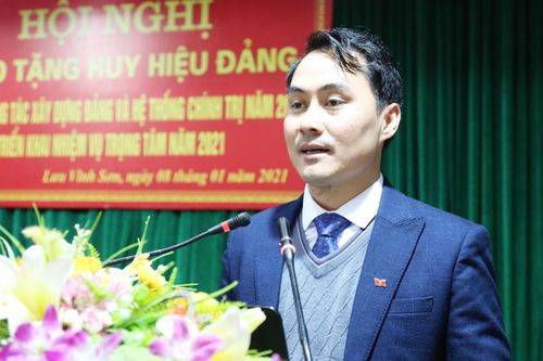 Khởi tố cựu Chủ tịch UBND và công chức địa chính xã