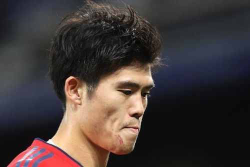 Fan Arsenal tức giận đòi tống khứ ngôi sao Nhật Bản