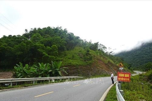 Cảnh báo nguy cơ sạt lở, sụn lún tại khu vực miền núi