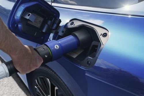Hãng xe Toyota bị kiện bởi quảng cáo sai sự thật