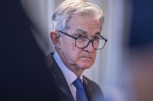 IMF cảnh báo về lãi suất cao hơn lâu hơn trên toàn cầu
